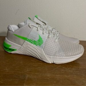 Size 10.5 - Nike Metcon 8 Phantom Green Strike